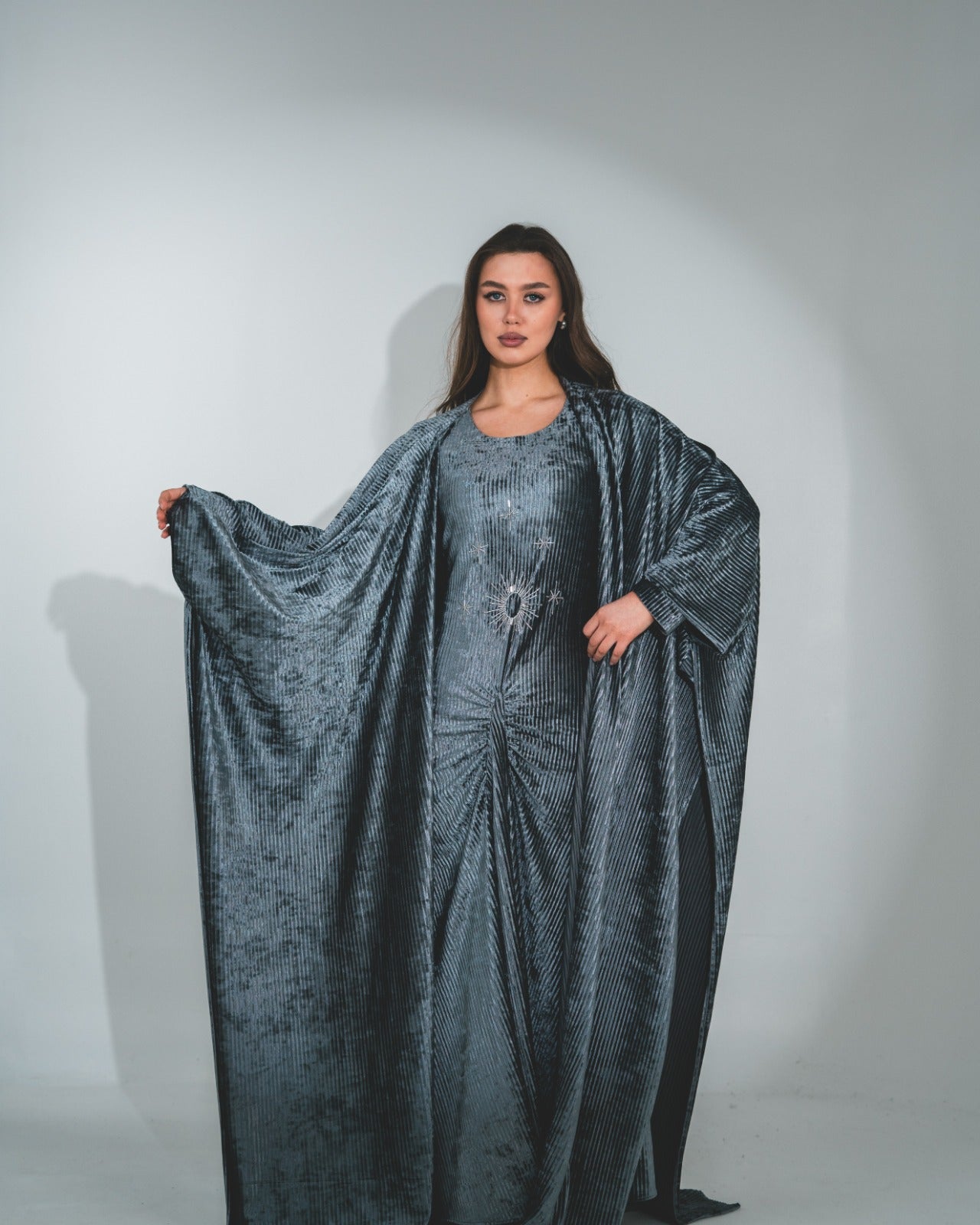 أزرق رمادي فولاذي