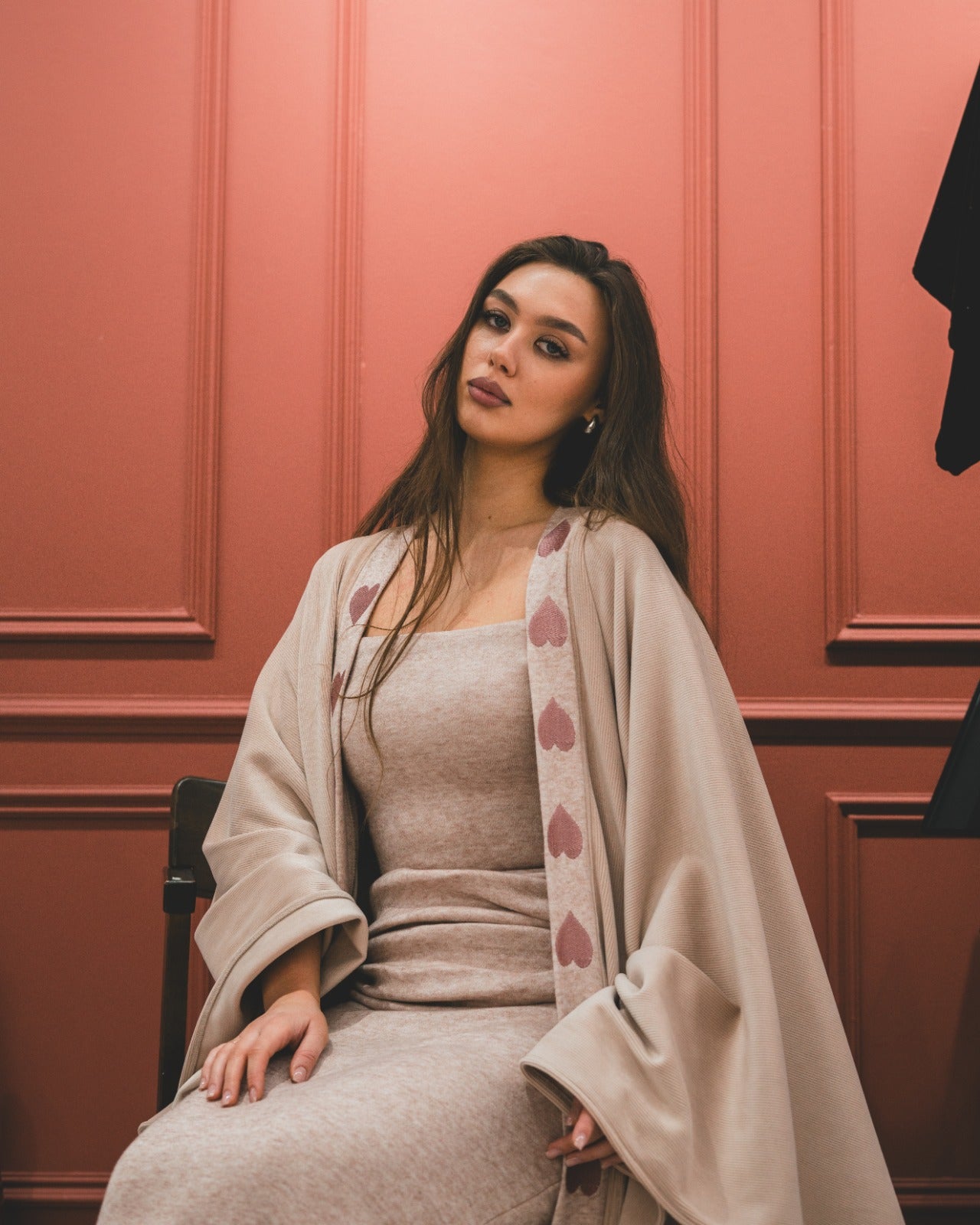 أحمر خدود ناعم / وردي باهت