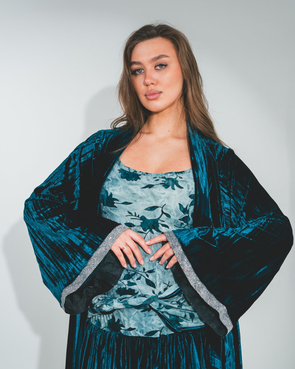 Teal Blue / Deep Teal